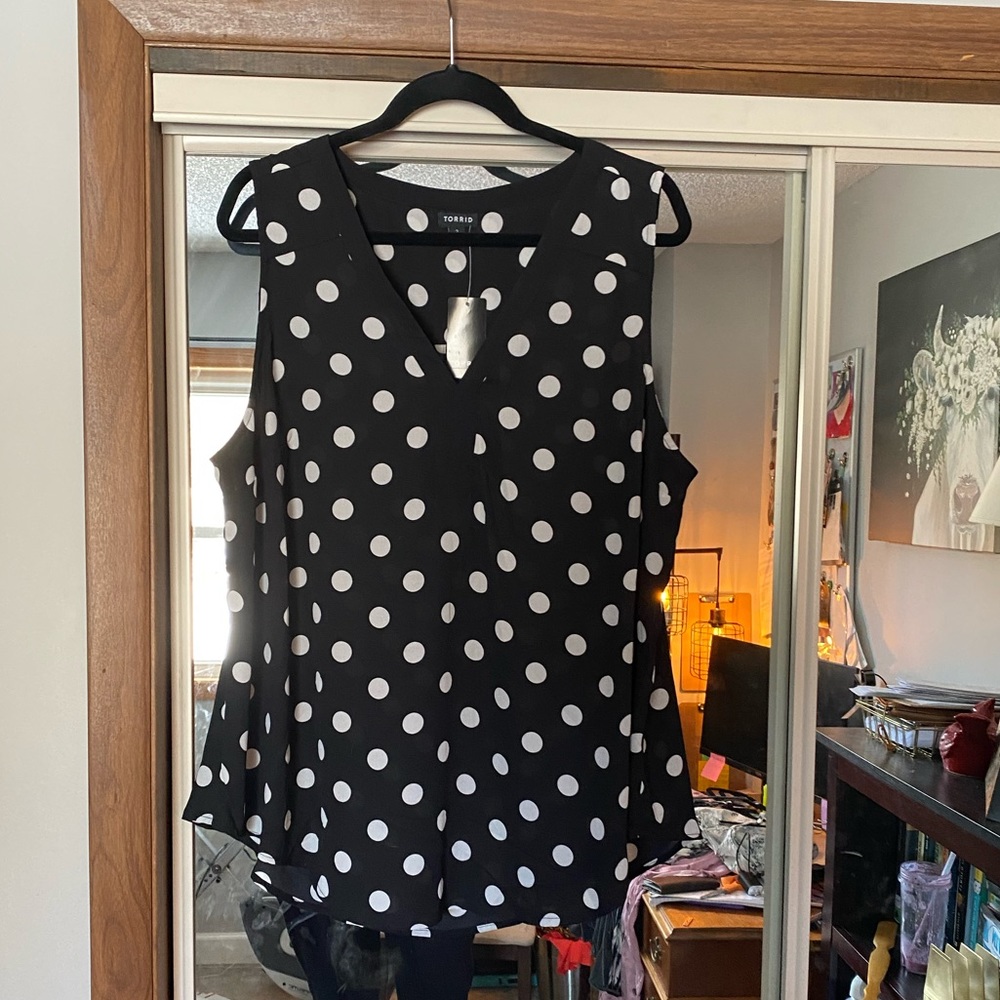 Torrid NWT black and white polka dots. Size 2